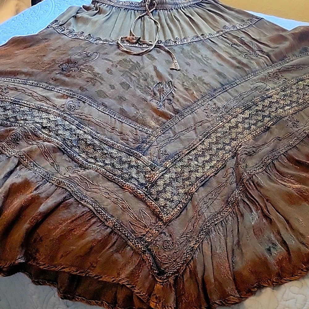 Long dark green boho skirt with embroidery